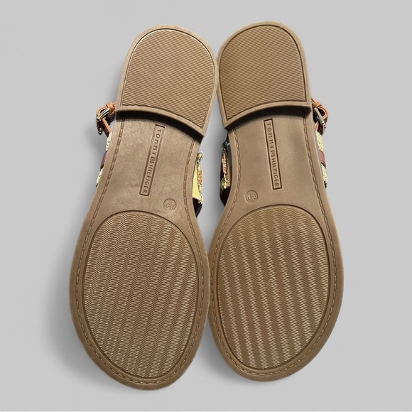 TOMMY HILFIGER-Women’s Carrie T-strap Sandler, New - Picture 6 of 6